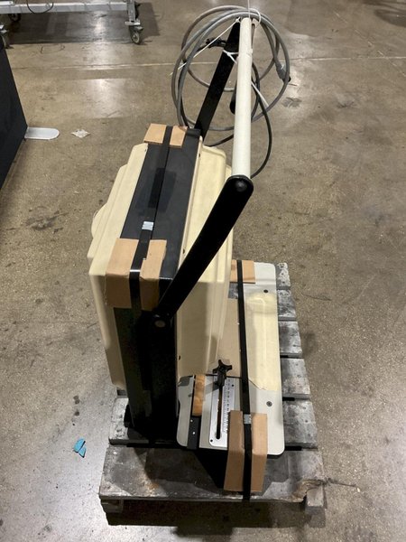 MULTI3 SPINDLE PAPER DRILL PRESS 110V USED