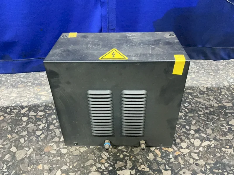 HYPERTHERM 900 KPA MAX PRESSURE HYPERFORMANCE PLASMA GAS CONSOLE  -  078535
