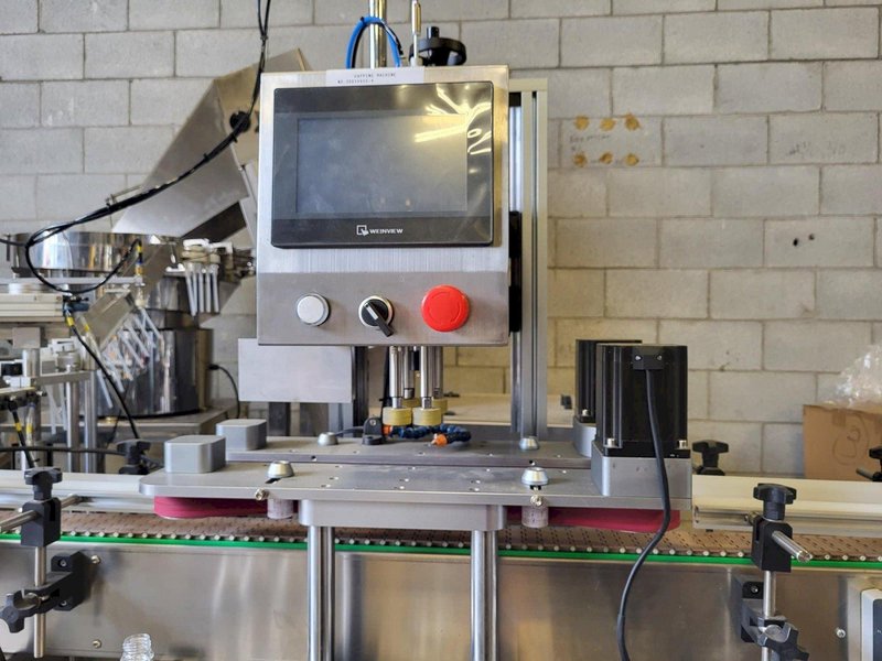 Sinoped Automatic Capping Machine, Capable of Pump Cap/Plunger Application, 2020