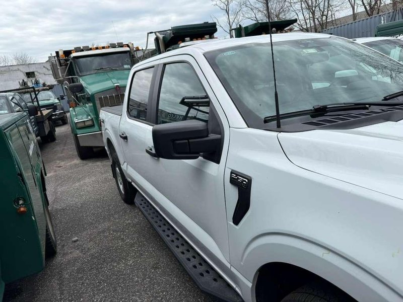 Ford F-150 Pickup Truck, 2024 – 4×4, SuperCrew, EcoBoost Power, Tow Package, Backup Camera,