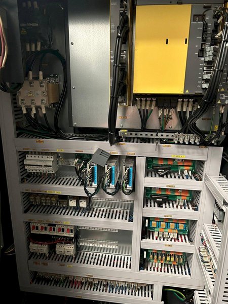 Samsung SMEC SL-2000M CNC Turning Center – 2020 C Axis Live Tool Lathe