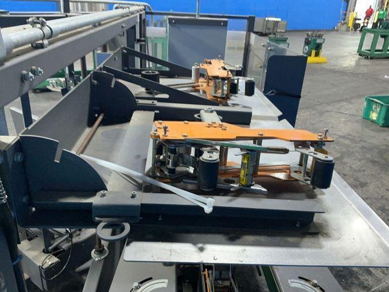 Pearson Packing Systems Box Forming System - Ce15