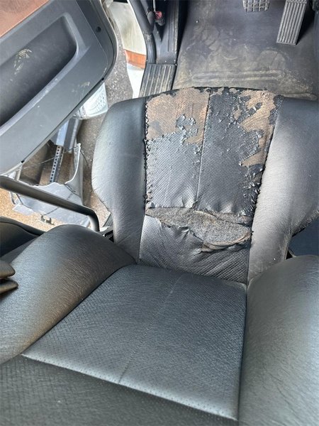 2019 Freightliner Cascadia 1FUJHHDR5KLKM7237