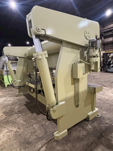 250 TON X 12' ACCURPRESS MODEL #725012 HYDRAULIC PRESS BRAKE: YOBRO #24251