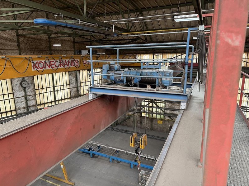 Demag - 10 ton x 28 470 mm
