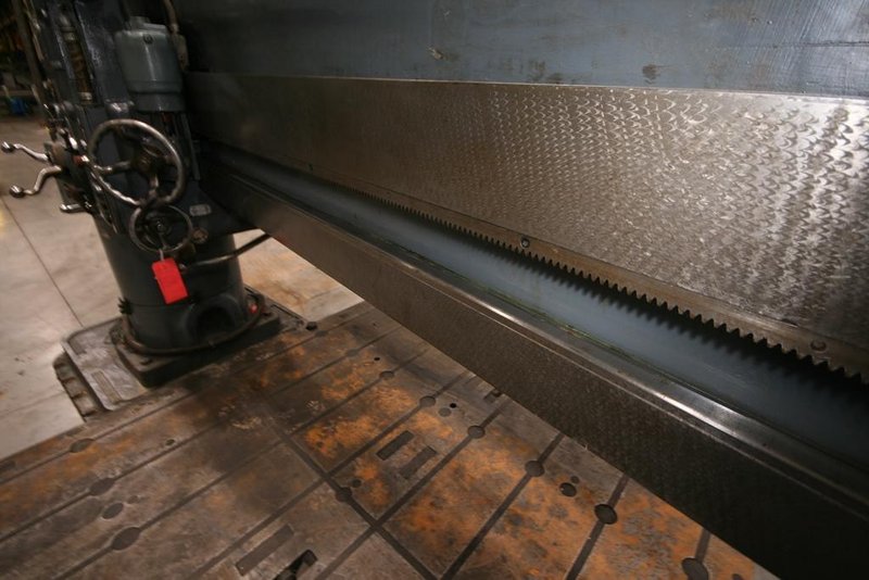 Carlton 8&amp;#039; x 19&amp;quot; Radial Arm, Level Shift: 145J