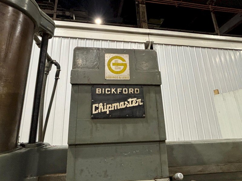 7' x 15" GIDDINGS &amp; LEWIS MODEL #962 G&amp;L RADIAL DRILL: YOBRO #24530