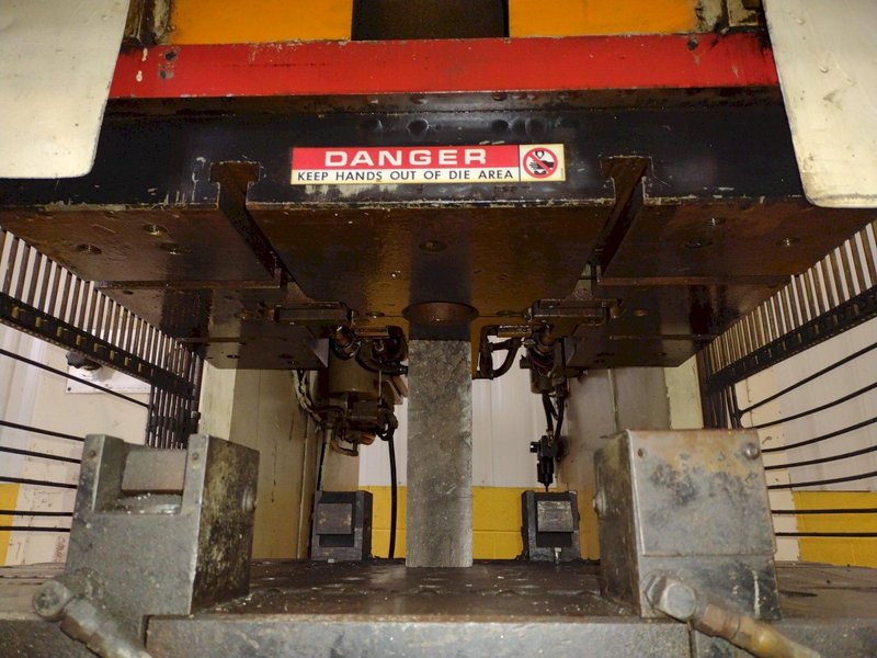 110 TON CINCINNATI MODEL #110 OBS HYDRAULIC C-FRAME PRESS, 10&quot; STROKE: STOCK 15962