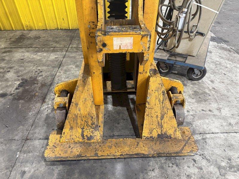 (4) 15 TON (120,000 LBS TOTAL) NEUERO / RAILQUIP MODEL #3275 HEAVY DUTY MOBILE JACK LIFTS: YOBRO #23869