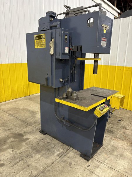 12 TON HANNIFIN MODEL #OFC-12C DYNA-QUIP HYDRAULIC C FRAME PRESS: STOCK #22192