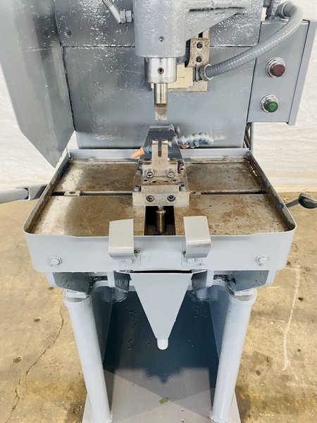 15 TON HANNIFIN #F-50 HYDRAULIC PRESS. STOCK # 0512119