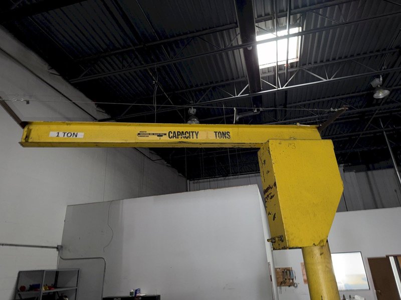 1 TON X 96" NORTH AMERICAN INDUSTRIES JIB CRANE. STOCK # 0116226