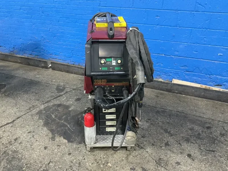 THERMAL ARC 320 A WELDER  -  320SP