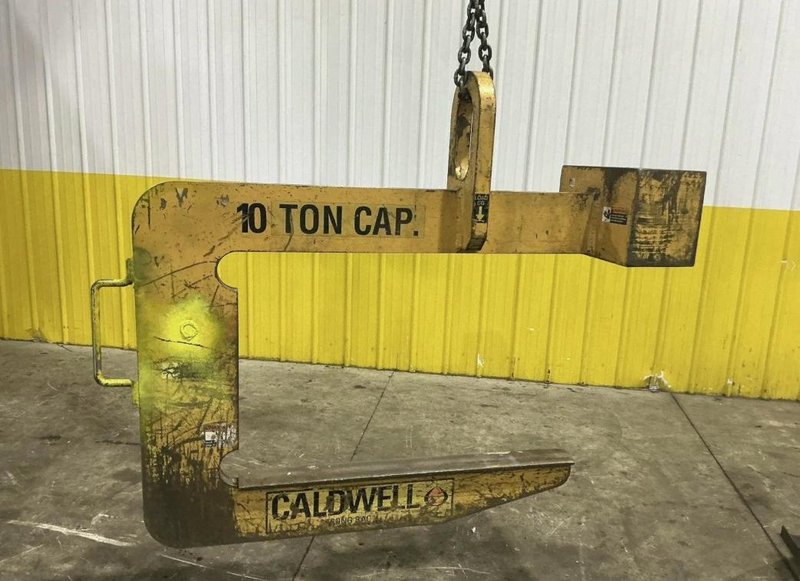10 TON X 48" CALDWELL #82-10-48 COIL LIFT C-HOOK. STOCK # 0436026