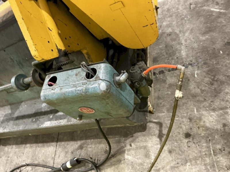 48" x 5/16" WYSONG MODEL #D-48 POWERED PLATE BENDING ROLL: YOBRO #24998