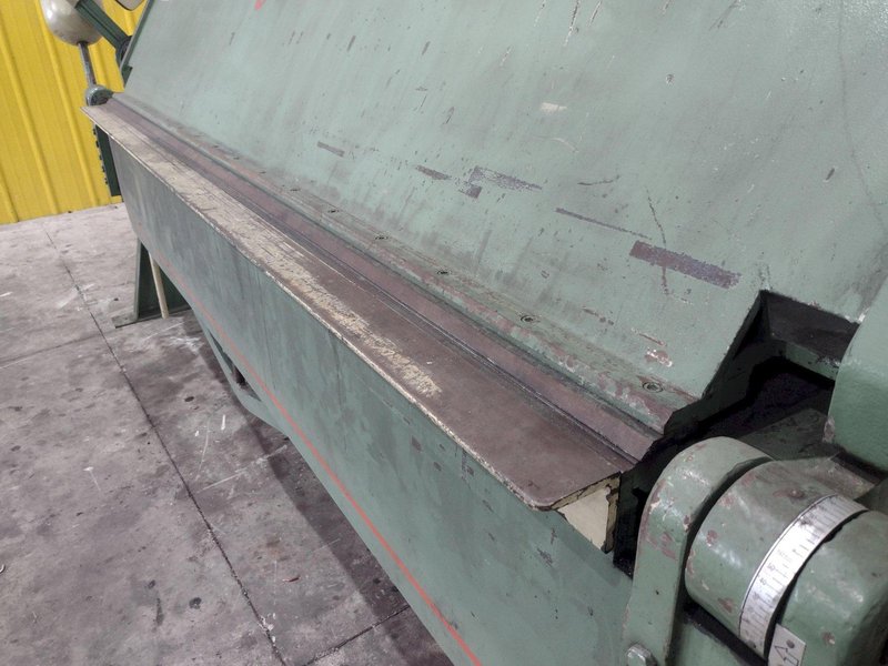 8' X 12 GA CHICAGO D&amp;K MODEL #SB-812 HAND BENDING APRON BRAKE: STOCK #23717