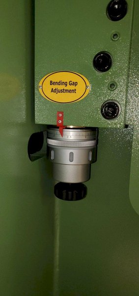 New CHICAGO Hydraulic Powered Box &amp; Pan Bending Brake, Model HBP 6187-6