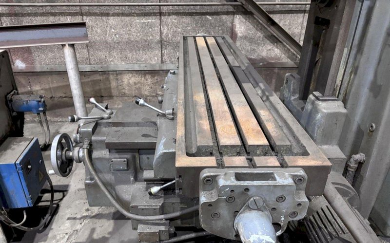 16" CINCINNATI MILACRON MODEL #LL 415-16 PLAIN DIAL TYPE MILL: YOBRO #24825