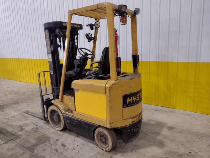 3,000 LB HYSTER MODEL #E45XM-27 ELECTRIC LIFT TRUCK FORKLIFT: STOCK #20642