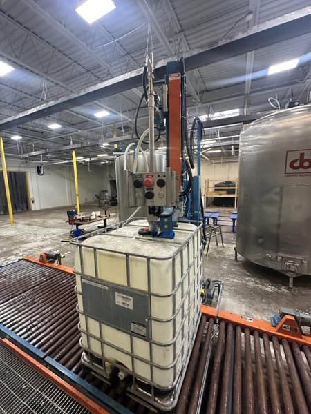 Specialty Equipment DF-5540U Automatic Liquid Filling Machine