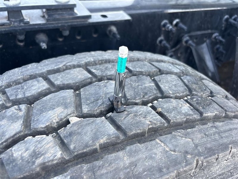 2024 Volvo VNL64T860 4V4NC9EH1RN650847