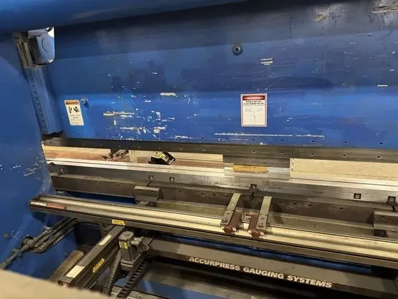 2005 Accurpress 7400-14 CNC Hydraulic Press Brake (#5909)