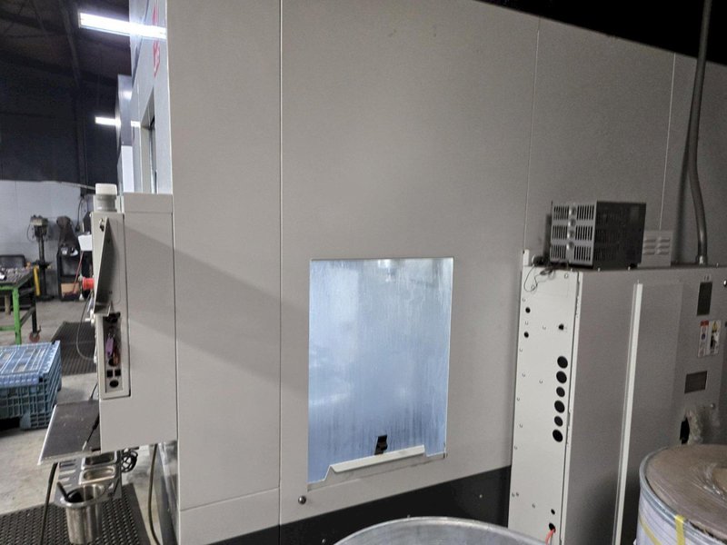 2019 Haas UMC-1000 5-Axis CNC Vertical Machining Center For Sale