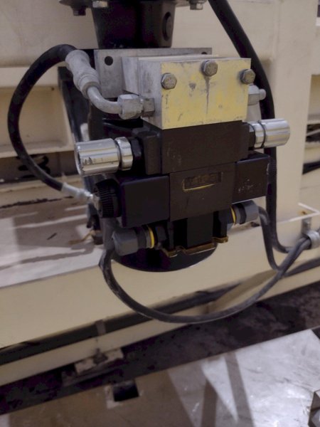 15 CU FT VIBE TECH MODEL #VTHT17120 VIBRATORY TUB PARTS FINISHER: STOCK #21124