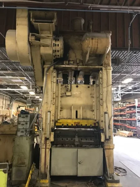 NIAGARA 400 TON SSDC PRESS, S/N 49184, STOCK# 13845J