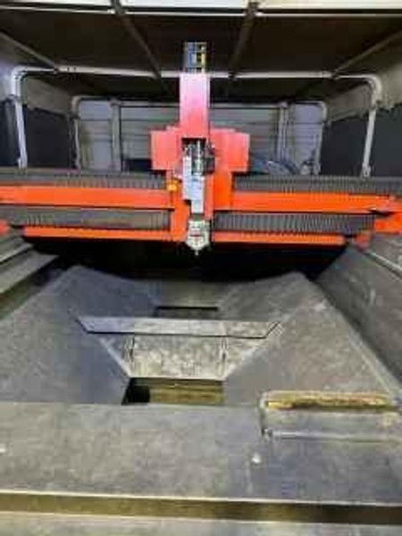 6000 Watt Bystronic  BySprint 3015 Fiber Laser, 2015 – 5′ x 10′ Table