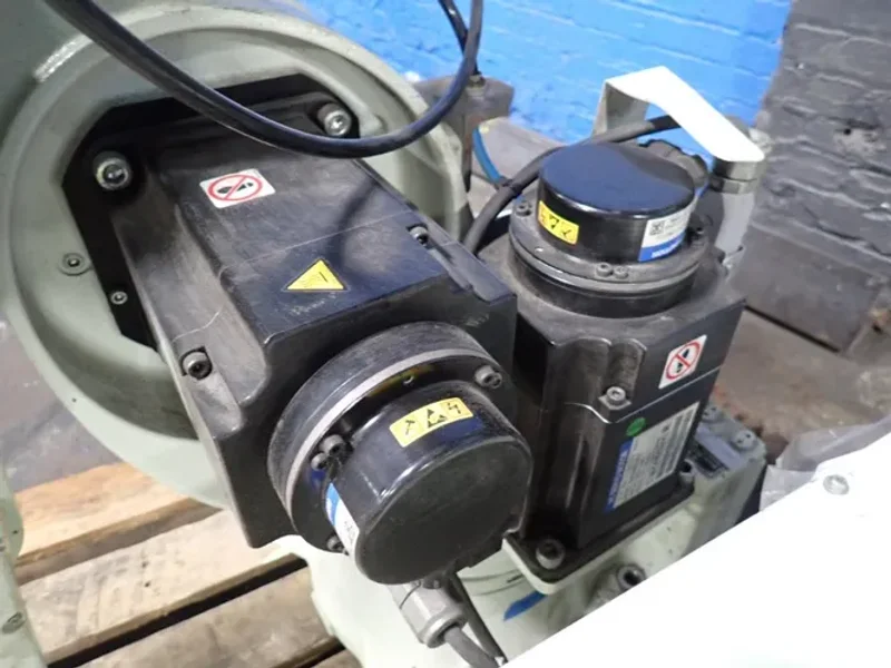 Kawasaki 10 Kg Robot - Rs010la