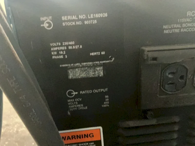MILLER 450 A WELDER   -  INVISION 456MP