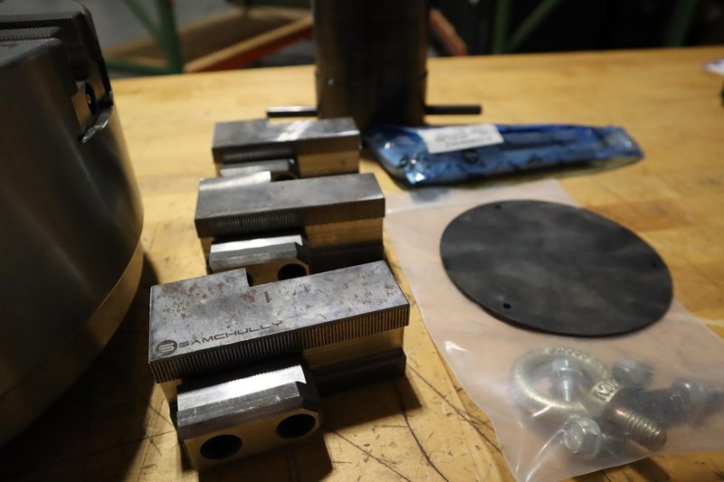 Samchully MH-212 12&quot; Mega-Bore Open-Center Hydraulic Chuck With Blank Draw  Nut; 103 Mm Thru Hole, 10.6Mm Dia, 3000 Max Rpm W/ Jaws **BRAND NEW!!**- Auction Item