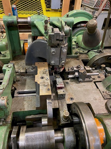 3/32&quot; Nilson Model S-1 Fourslide Wire Forming Machine