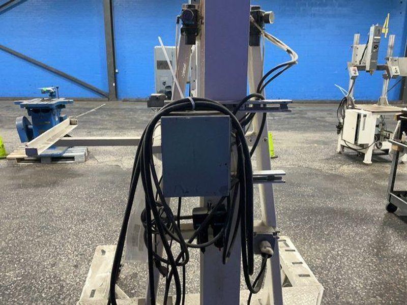 BRANSON ULTRASONIC WELDER  -  900 SERIES