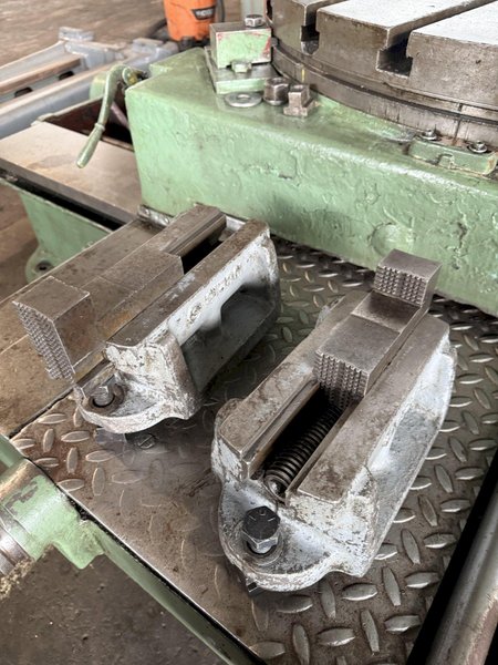 36" ROCKFORD MODEL SL HYDRAULIC VERTICAL SLOTTER WITH TOOLING. STOCK # 0668025