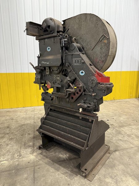 50 TON BUFFALO MODEL #1/2 MECHANICAL IRONWORKER: STOCK #22852