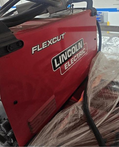 4′ x 8′ Lincoln Electric Torchmate 4800 Plasma, 2023 – Flexcut 80