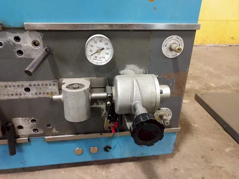 10 AWG EUBANKS MODEL 02600 AUTOMATIC WIRE STRIPPER WITH FEEDER: STOCK #14830