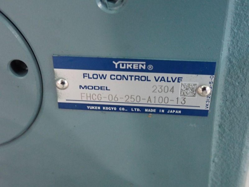 YUKEN FLOW CONTROL VALVE ASSEMBLY   -  FHCG-06-250-A100-13