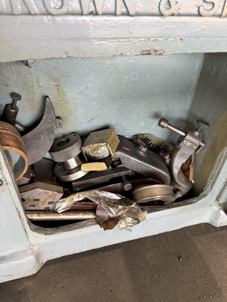 BROWN &amp; SHARPE NO. 13 CYCLINDRICAL GRINDER. STOCK # 1223924.