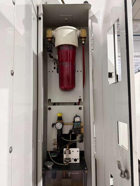 Haas VF-7/40 VMC, 2011 – 4th Axis Ready, Chip Auger, Programmable Coolant