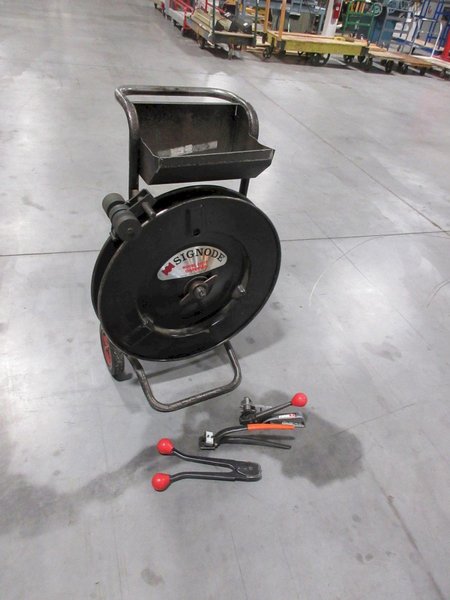 Signode DF-15 Metal Banding Cart with Band Ratchet, Crimper, Cutter- Auction Item