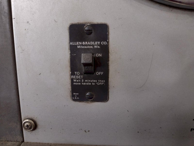 THOMPSON HYDRAULIC CYLINDER / PUMP TEST BENCH SYSTEM: STOCK #16585