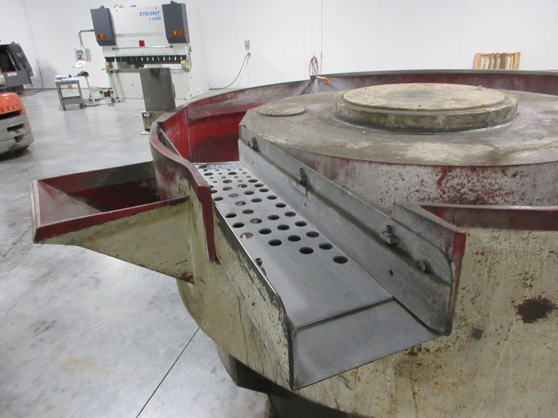 Torex T9060 Vibratory Finshing Machine with Free Standing Control Panel and Water Separation Tank  ** New Parts Installed 2025 **- Auction Item