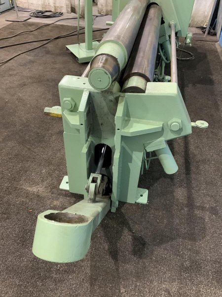 5' X 1/4" MONTGOMERY MODEL #6018H HYDRAULIC PLATE BENDING ROLLS:  STOCK #80370