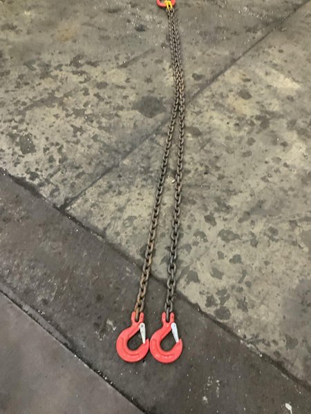 (8) SETS OF GREATBEAR 5/16 "X 7'  DOUBLE LEG LIFTING CHAINS: STOCK #79201