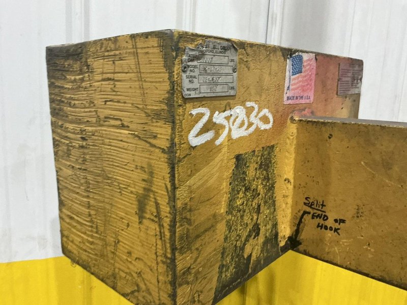 10 TON X 48" CALDWELL MODEL 82-10-48 COIL LIFT C HOOK: YOBRO #25230