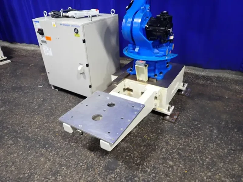 Yaskawa Motoman Robot - Mh80