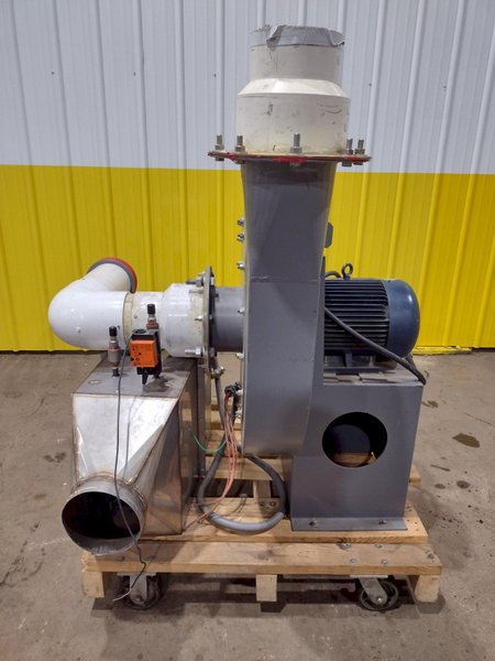 7.5 HP LEESON MOTOR  WIGH BLOWER: STOCK #19059